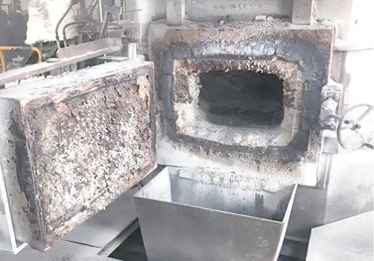 客户现场炉口材料状况