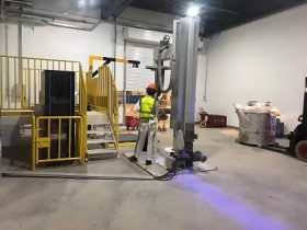 铝合金熔化炉故障紧急维修服务：胡申岳24小时响应